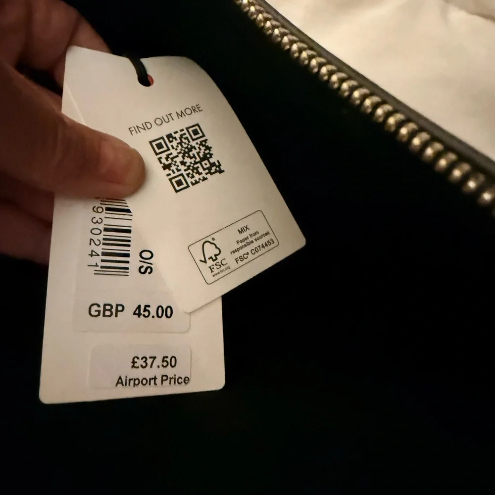 Ted Baker wristlet pouch NWT - Picture 3 of 10